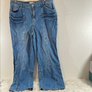 FASHION NOVA Straight Leg Wide Leg Denim Jeans with Side Buttons Pockets Size 16